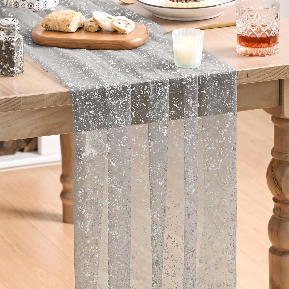 Artoid Mode Glitter Foil Gauze Table Runner for Parties