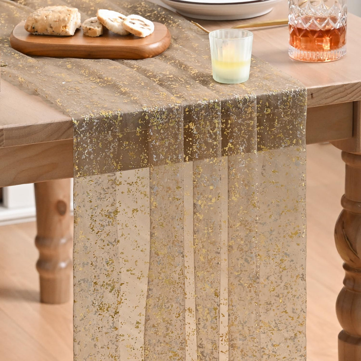 Artoid Mode Glitter Foil Gauze Table Runner for Parties
